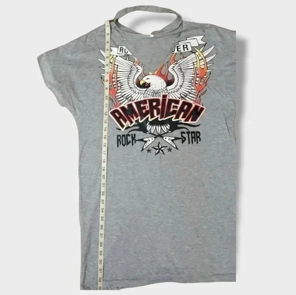 American Rockstar chocker neck Oversized Eagle tee. Size Medium - Picture 3 of 6